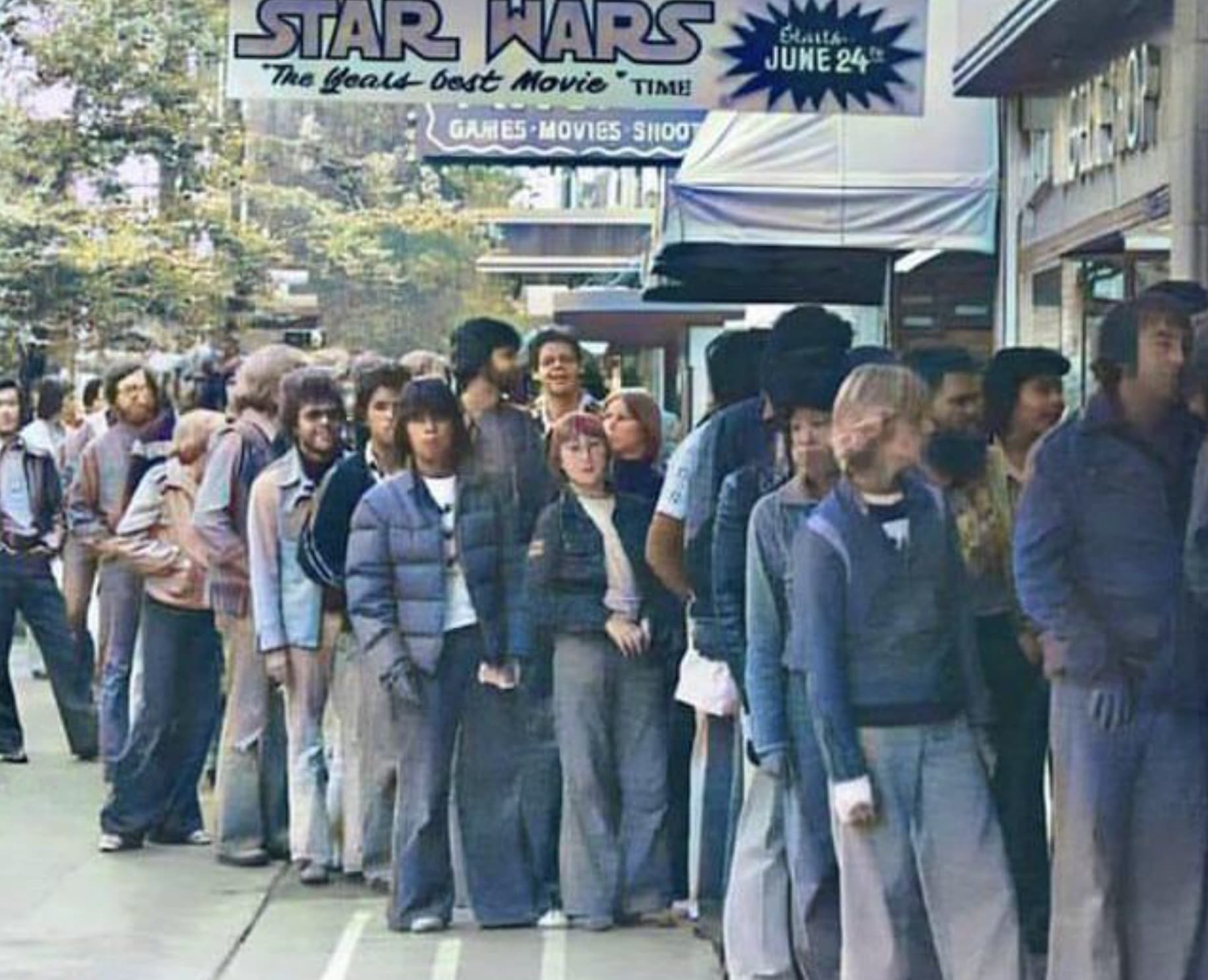 queue for star wars - Star Wars The years best Movie "Time Games Movies Shoot Starts June 24 th